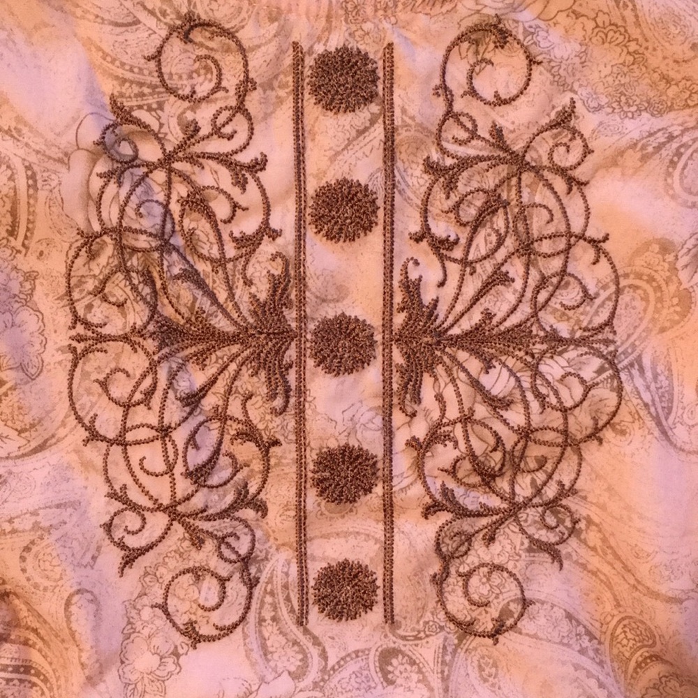 Cherokee Floral Paisleys Scrub Top Size Small - Picture 3 of 4